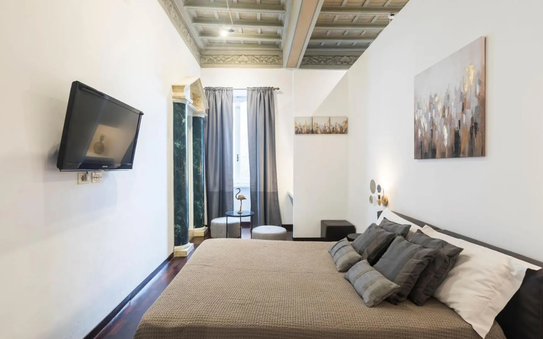San Carlo Suite Rome Italy