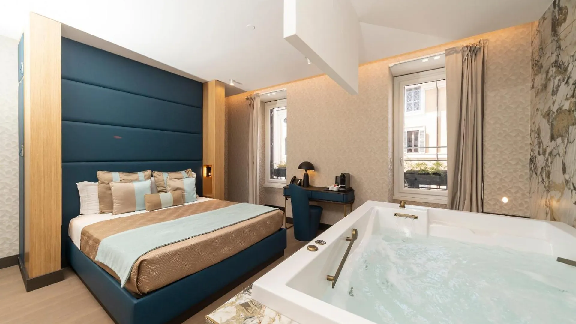 San Carlo Suite Rome 4*,  Italy