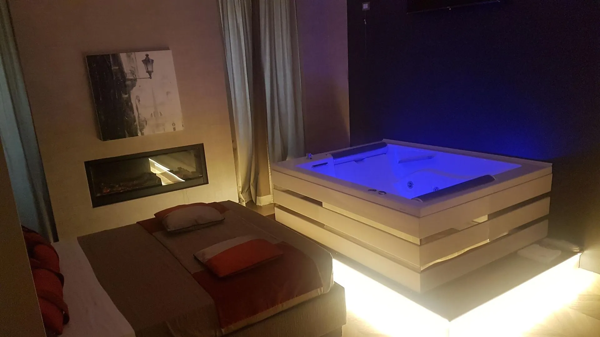 San Carlo Suite Rome 4*,