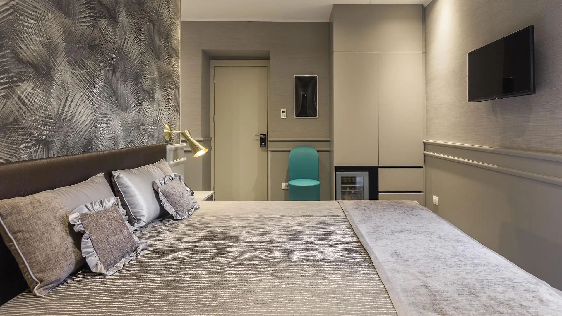 San Carlo Suite Rome Italy