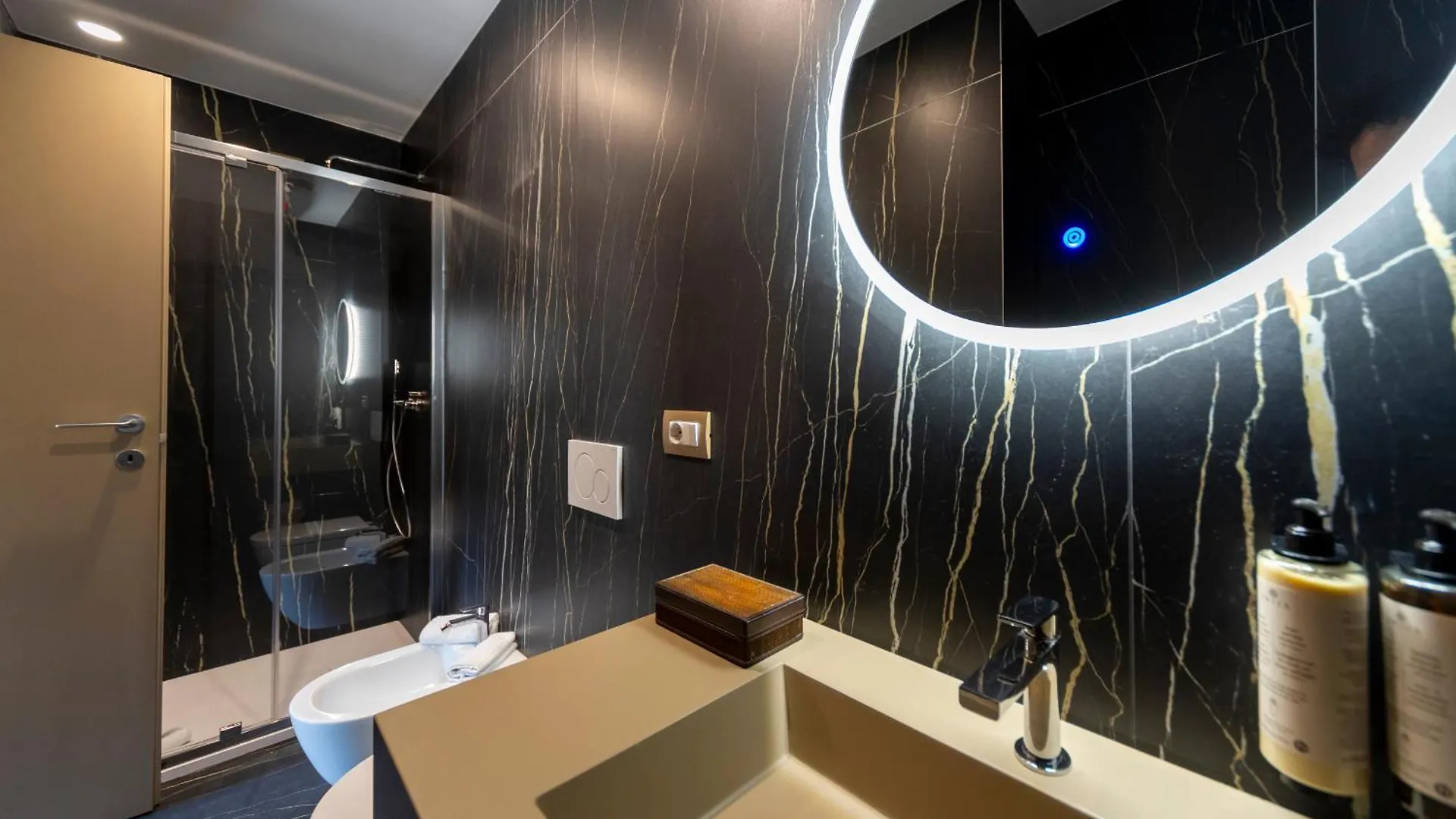 San Carlo Suite Rome 4*,