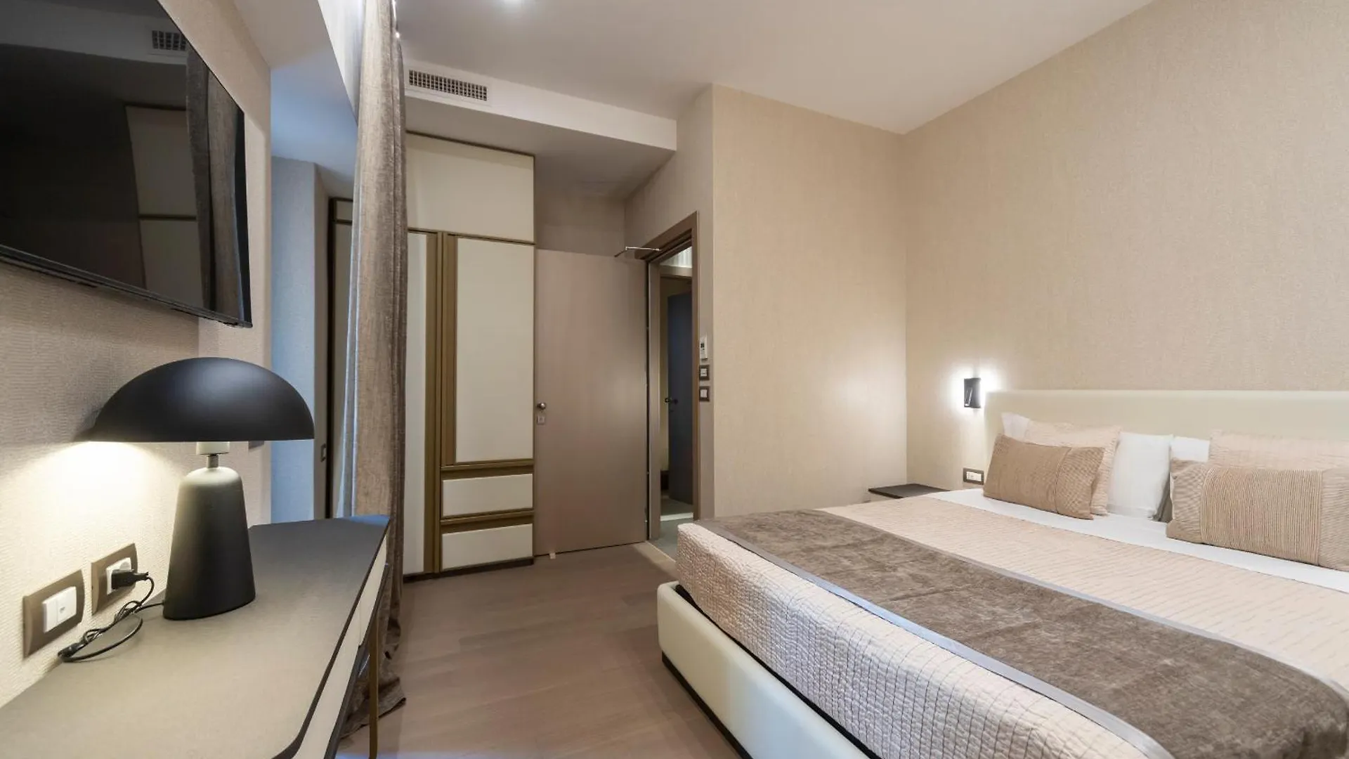San Carlo Suite Rome Guest house