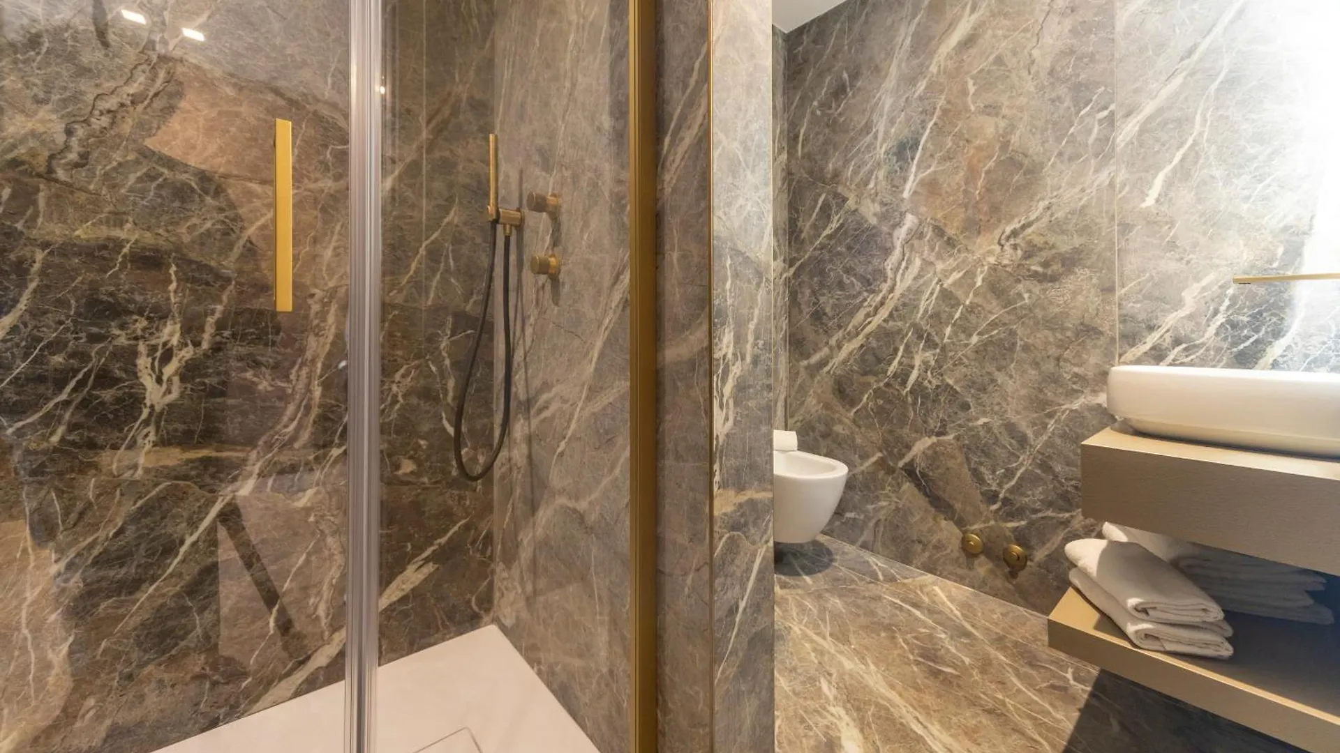 San Carlo Suite Rome Guest house
